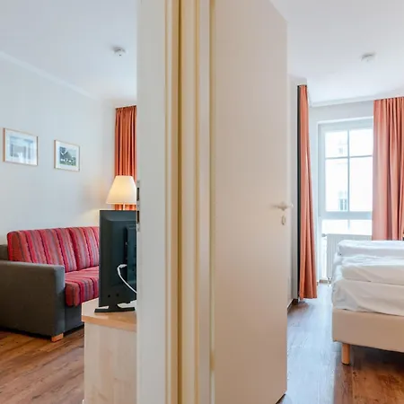 Helle Mit Balkon Im Seepark Apartment Sellin (Rugen)